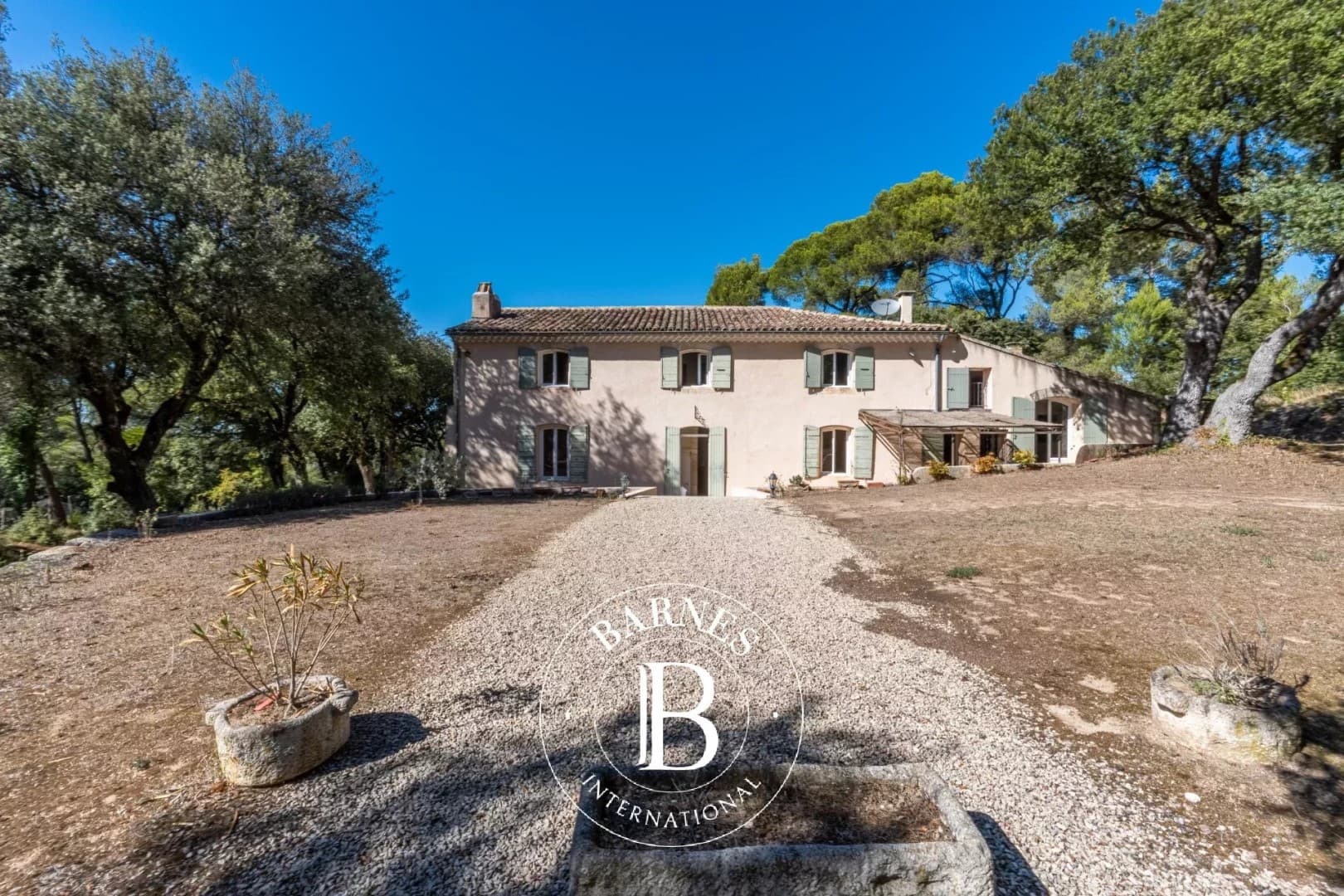 Historic Castle With Panoramic Views In A 70 Hectare Estate — in Aix-en-Provence, France