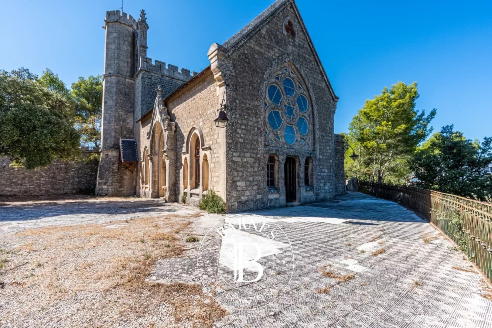 Historic Castle With Panoramic Views In A 70 Hectare Estate 5