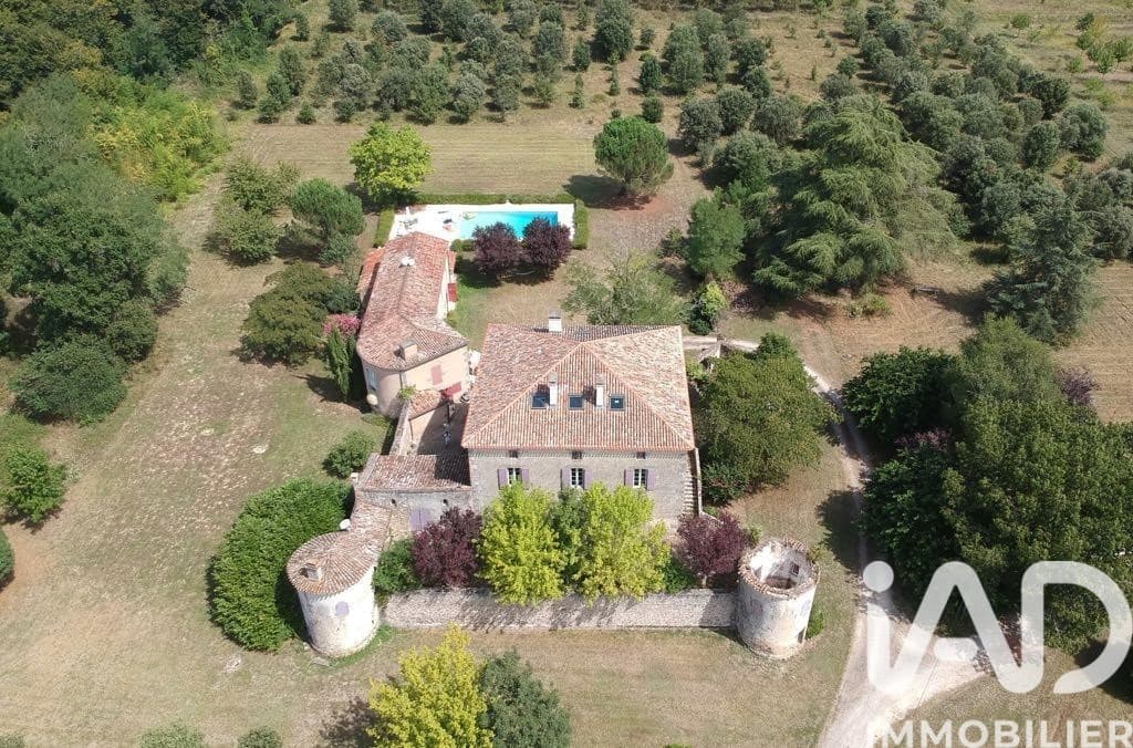 Castles for sale in Lot-et-Garonne