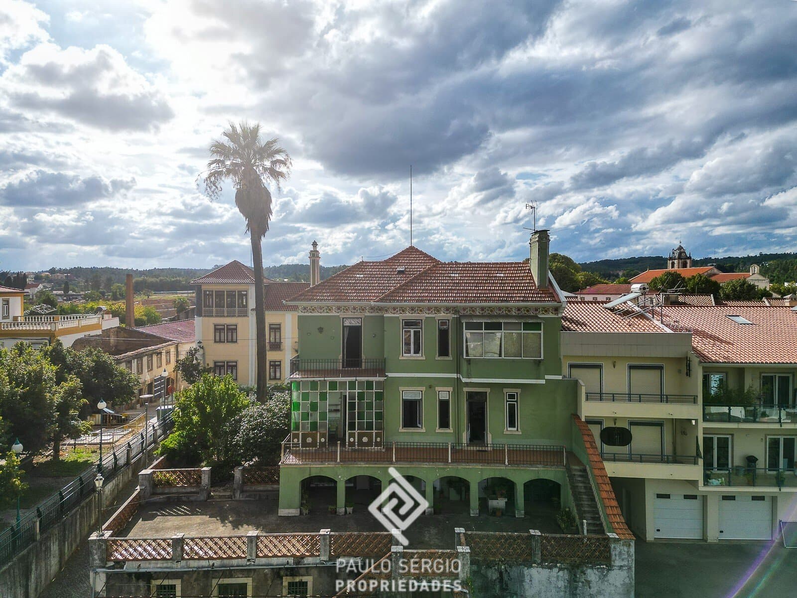 Art Nouveau Palace With 8 Bedrooms And Scenic Views 3