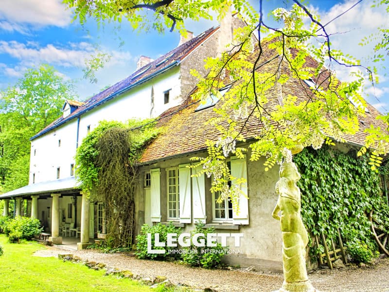 Historic 11th Century Castle With Cottages Near Chambord 4