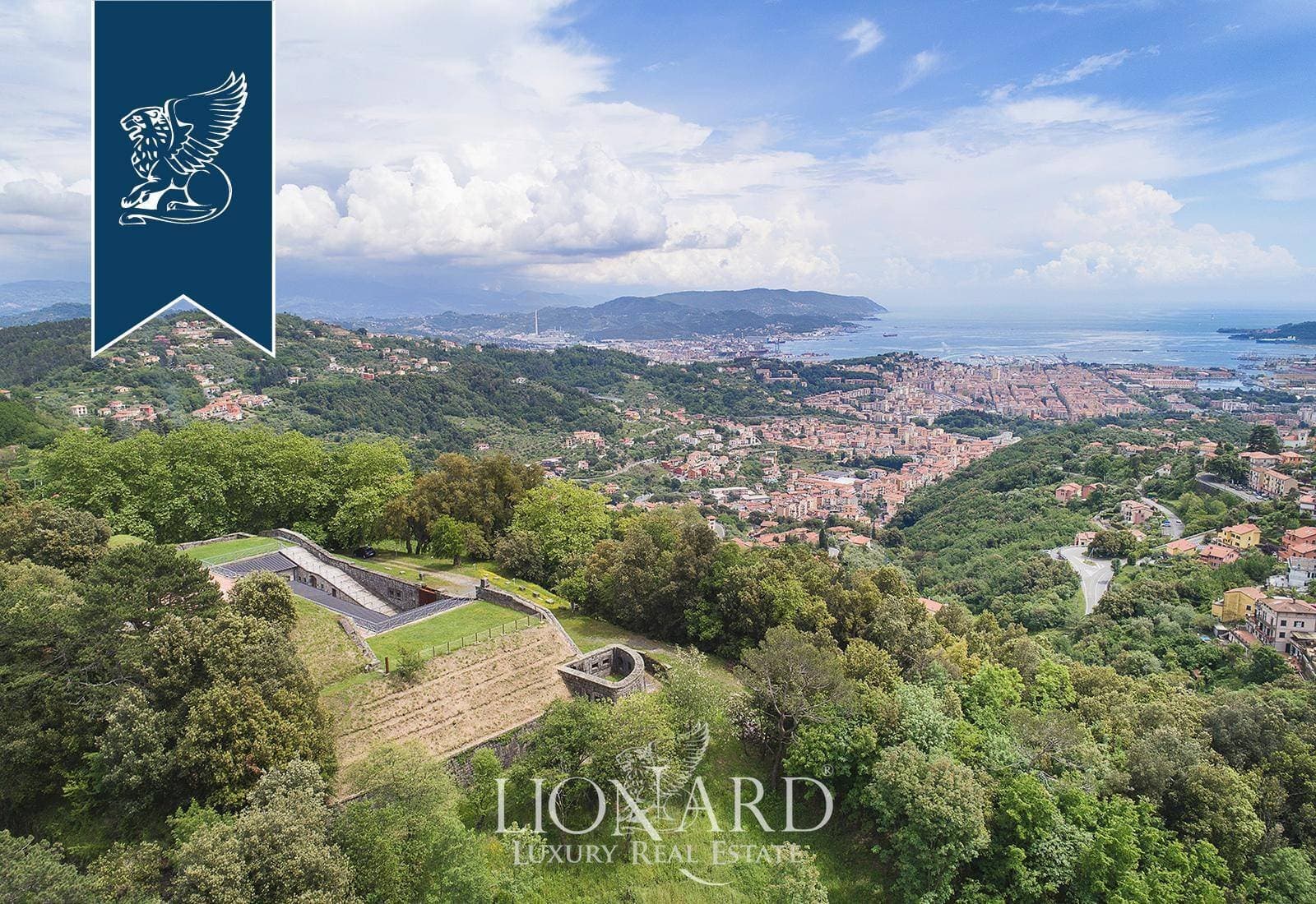 Refurbished 19th Century Fort With Expansive Grounds 5
