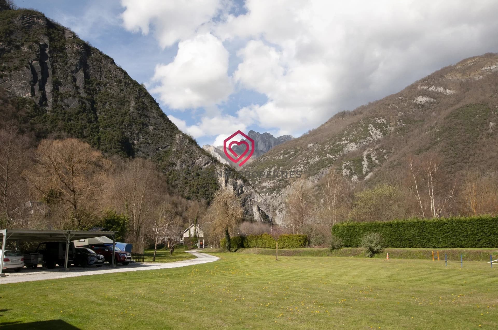 19th Century Castle With 12 Bedrooms And Swimming Pool In The Pyrenees 4