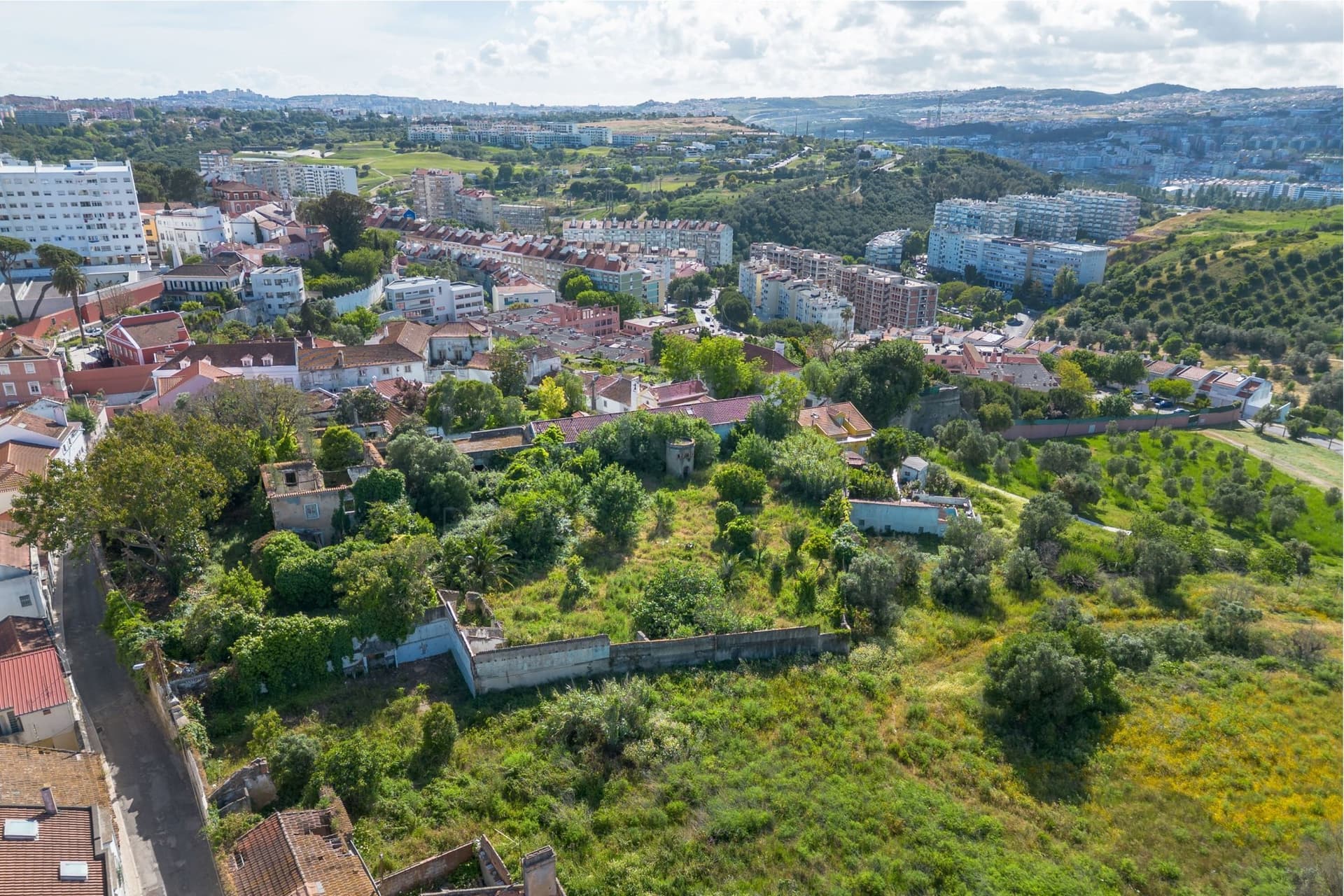 Quinta De Santo António: Historic Palace With Development Potential In Lisbon 2