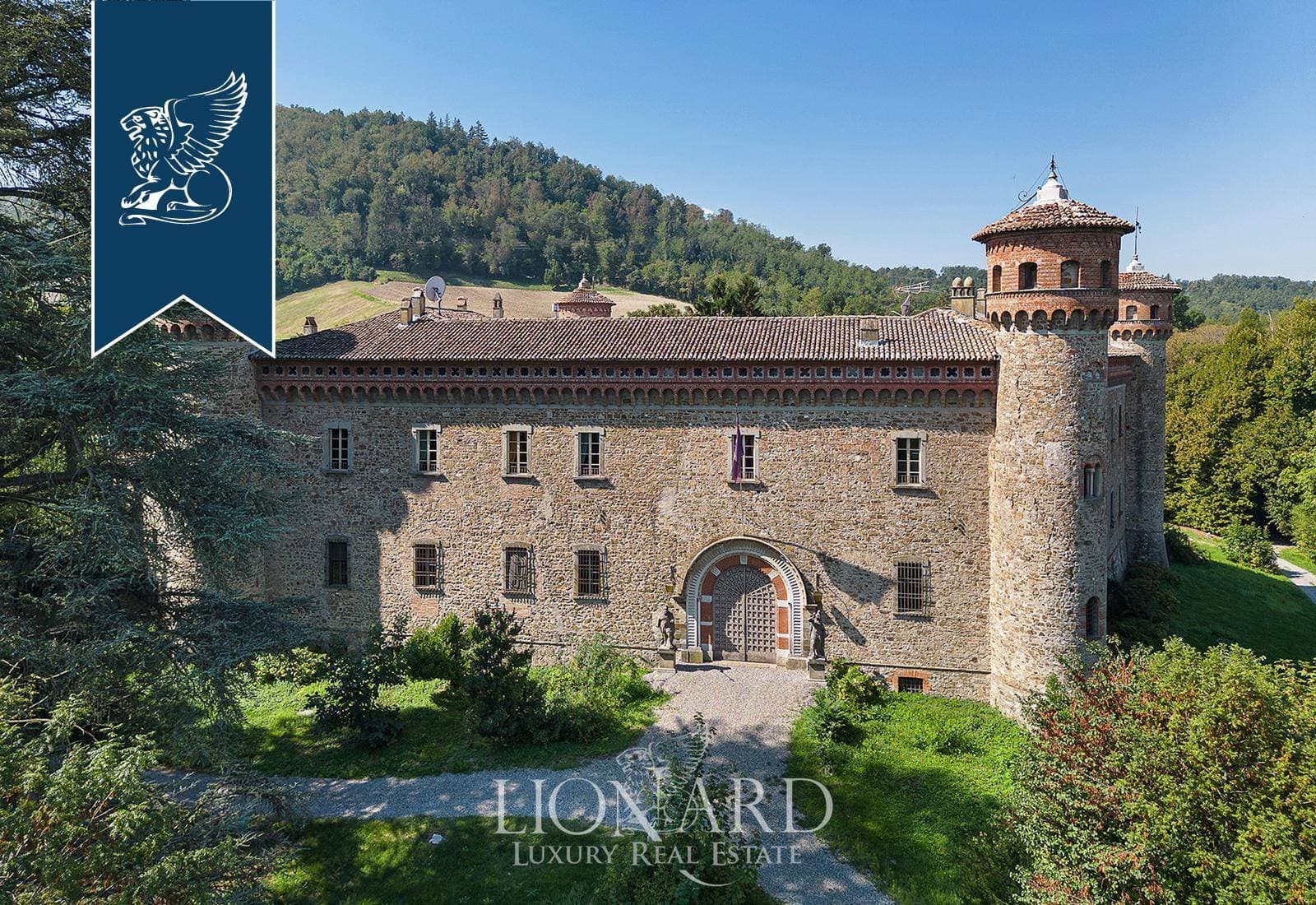 Majestic 10th Century Castle With Heated Pool And Extensive Grounds 2