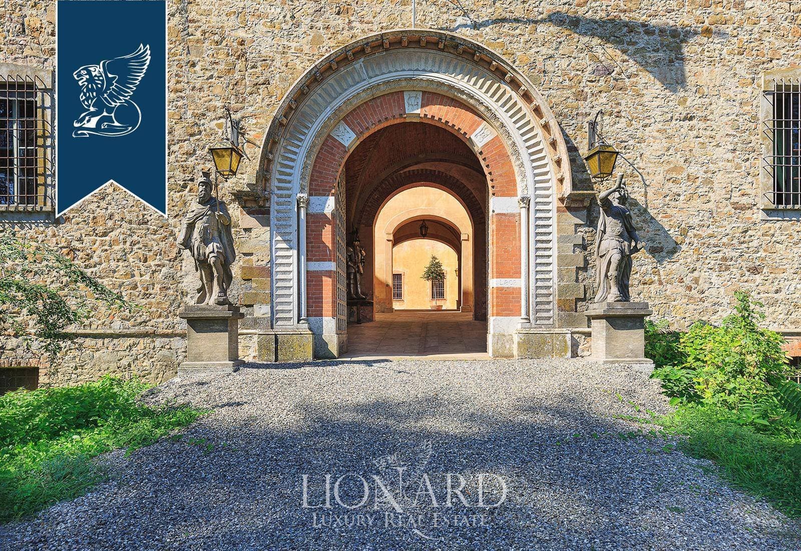 Majestic 10th Century Castle With Heated Pool And Extensive Grounds 4