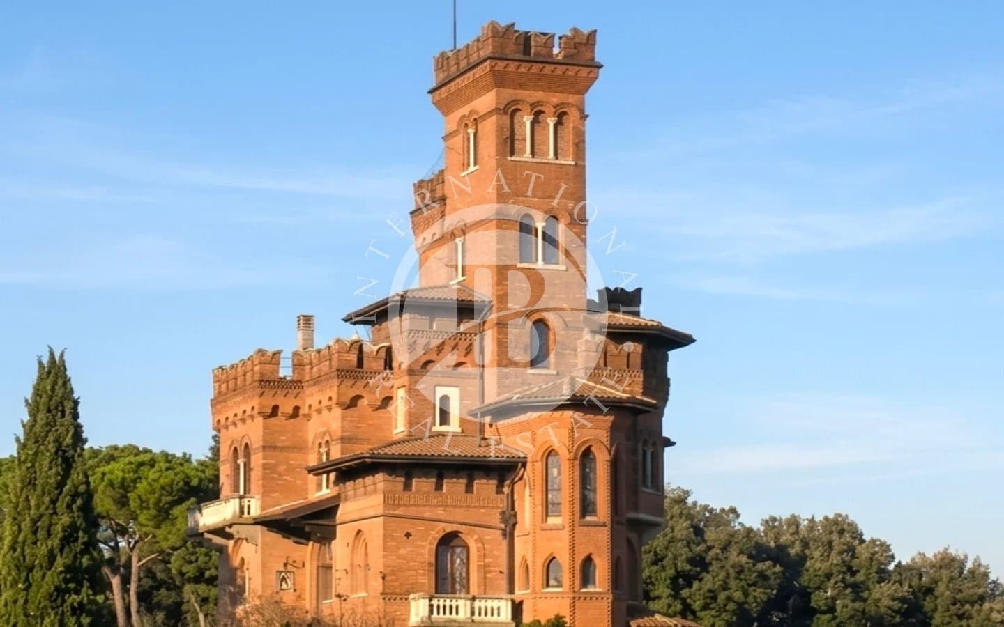 Historic Neo-Gothic Castle-Villa in UNESCO World Heritage Monferrato