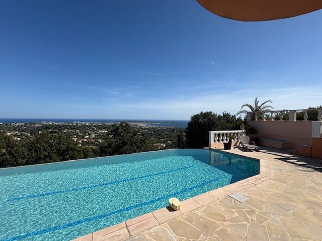 Exceptional Property With Panoramic Sea Views And Infinity Pool 3