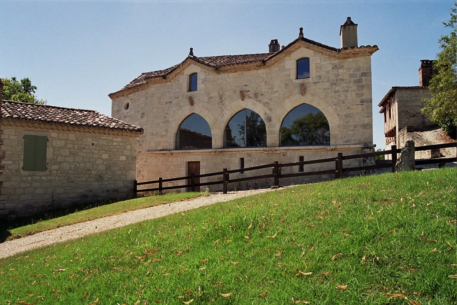 Exceptional Estate With Spa And Multiple Living Spaces 2