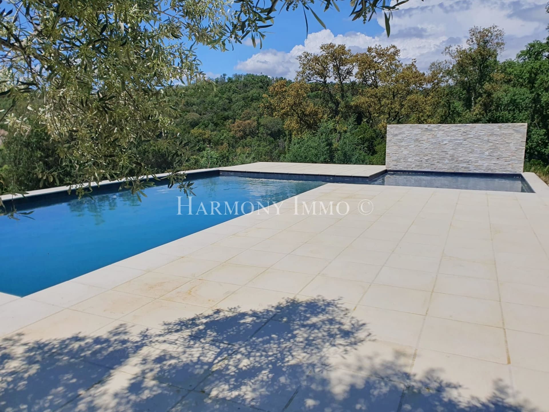 Charming Provençal Bastide With Swimming Pool And Stunning Views 2