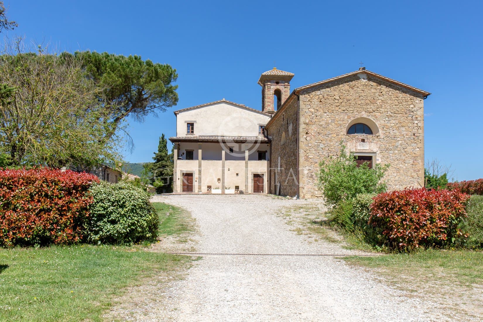 Restored Farmhouse with 10 Bedrooms and Stunning Views in Umbria — in Umbria, Italy