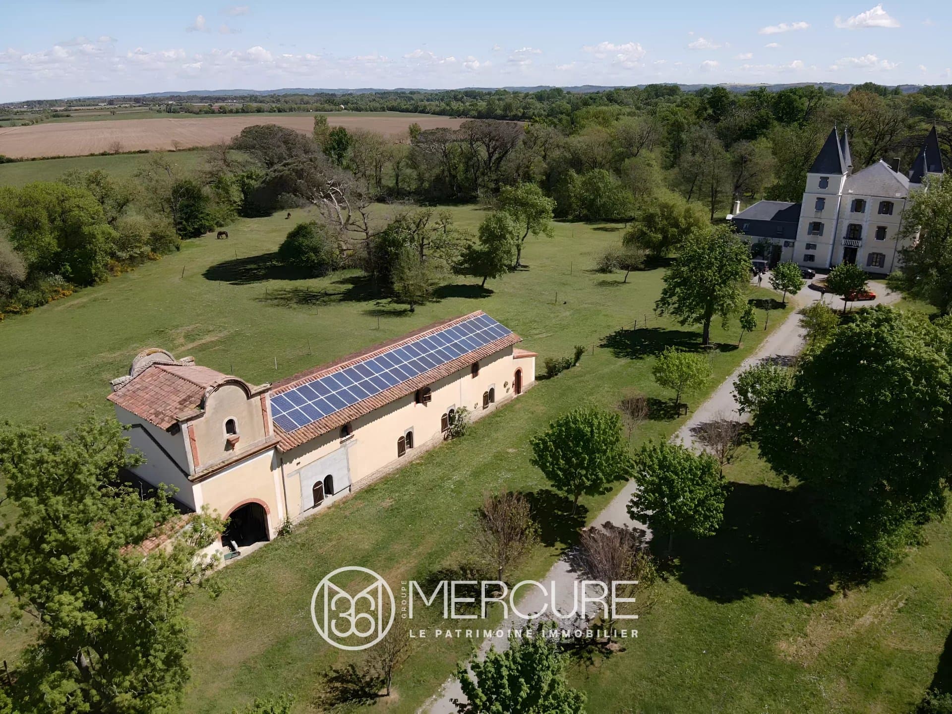 19th Century Château With Stables And Saltwater Swimming Pool 5