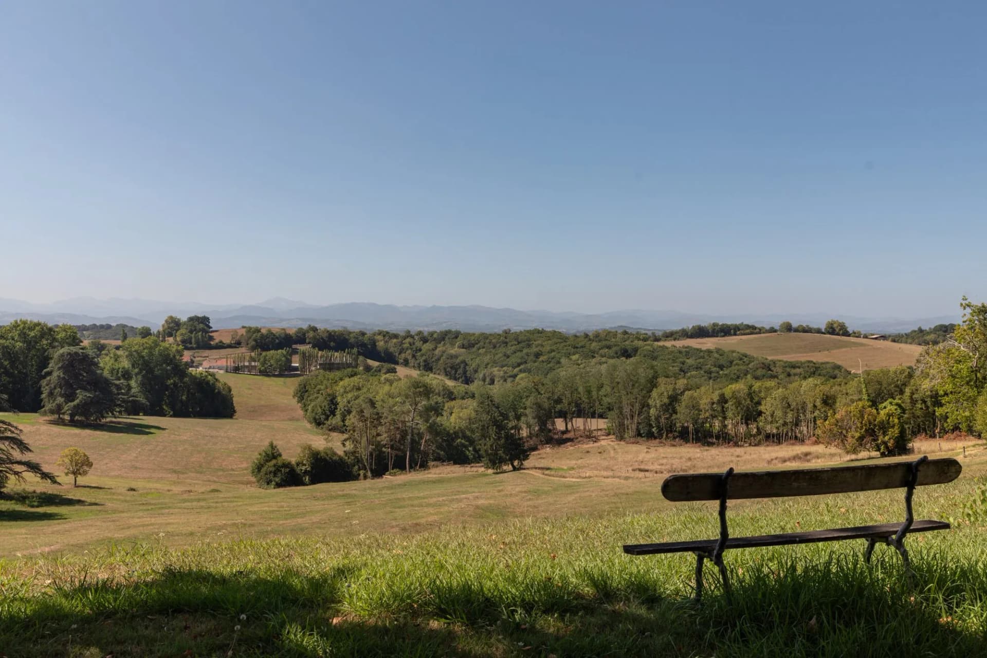 Magnificent 17th Century Château With 30 Hectares And Stunning Pyrenees Views 4