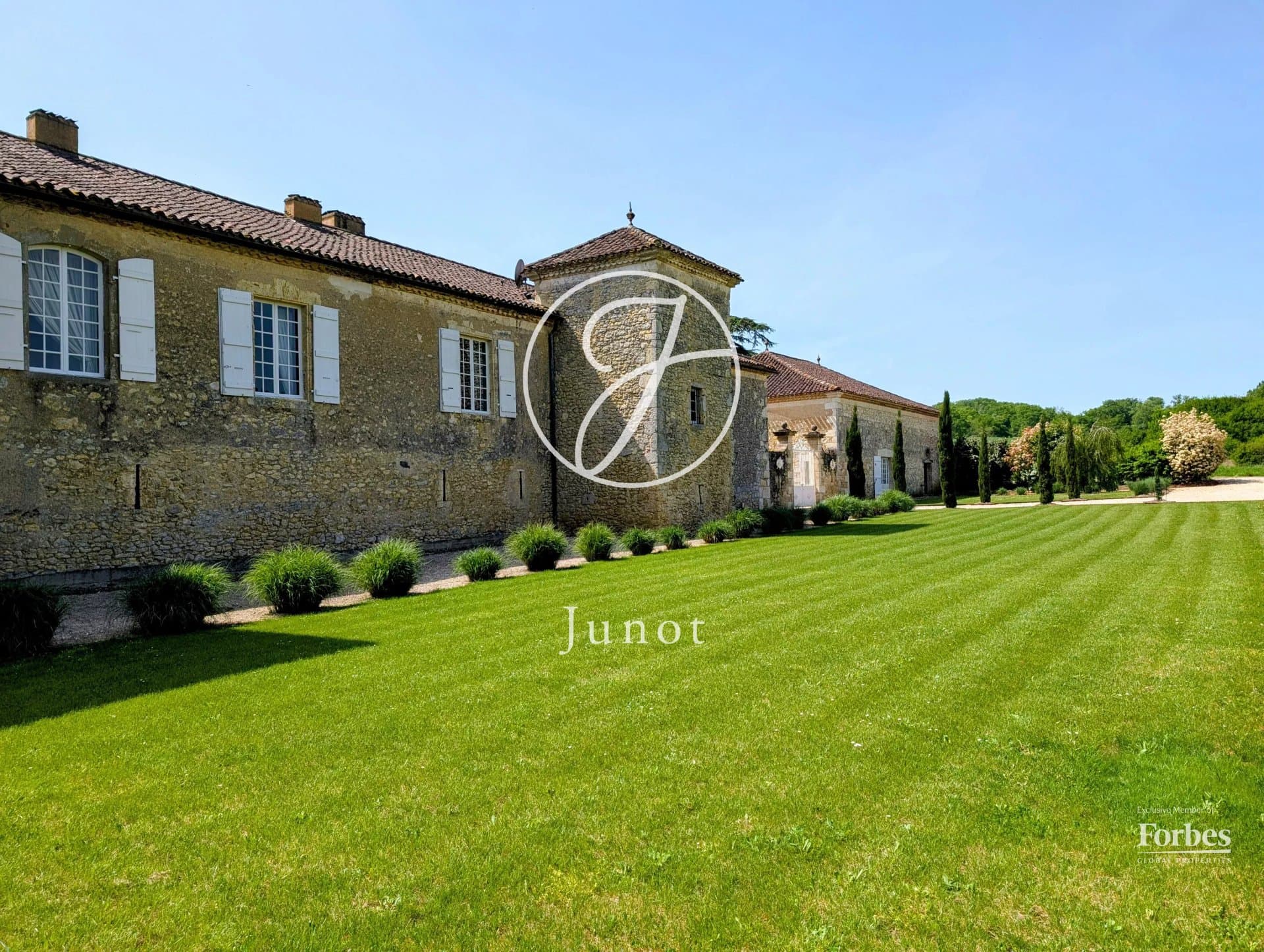 Historic Château Estate in the Heart of Gascony