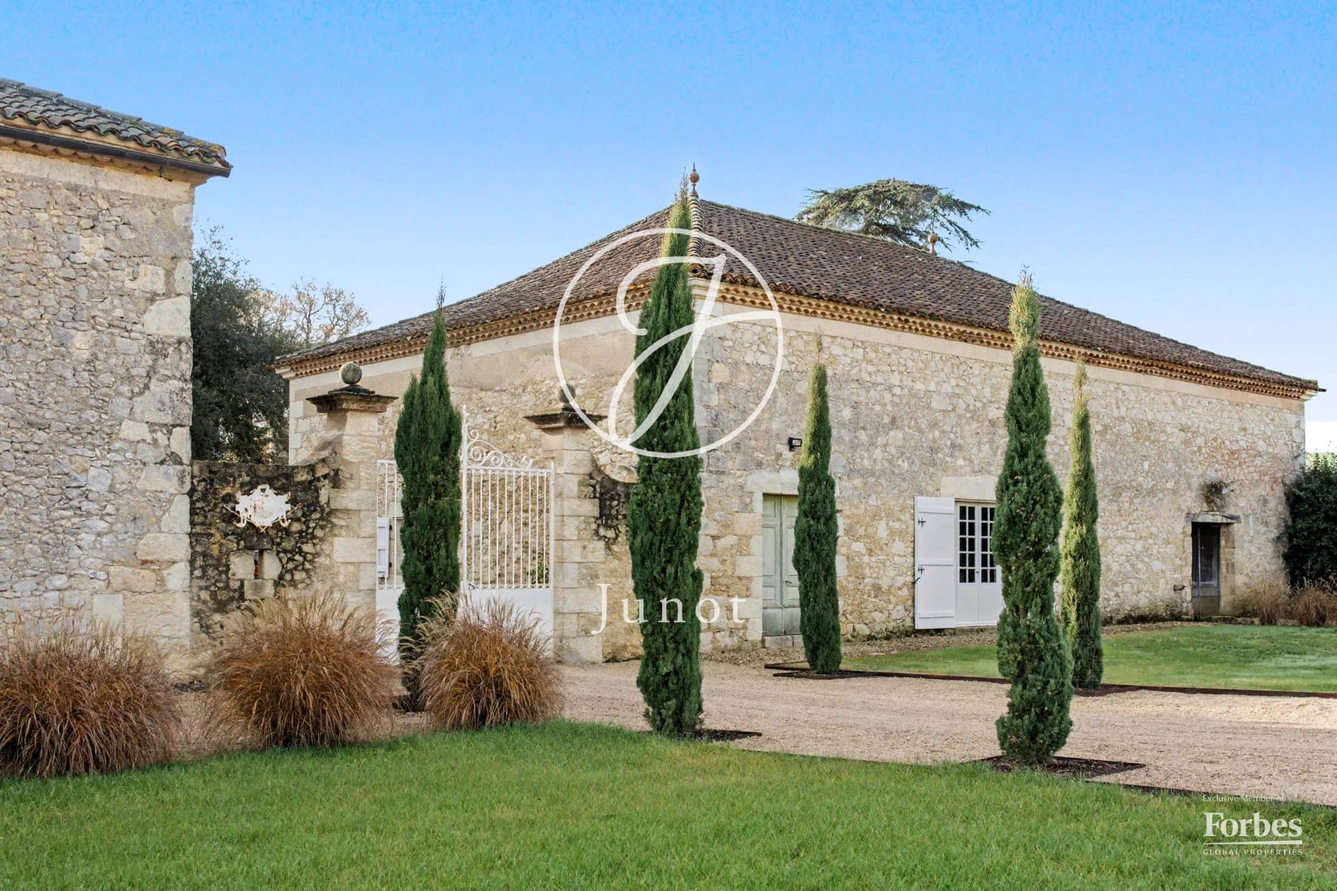 Historic Château Estate in the Heart of Gascony 3