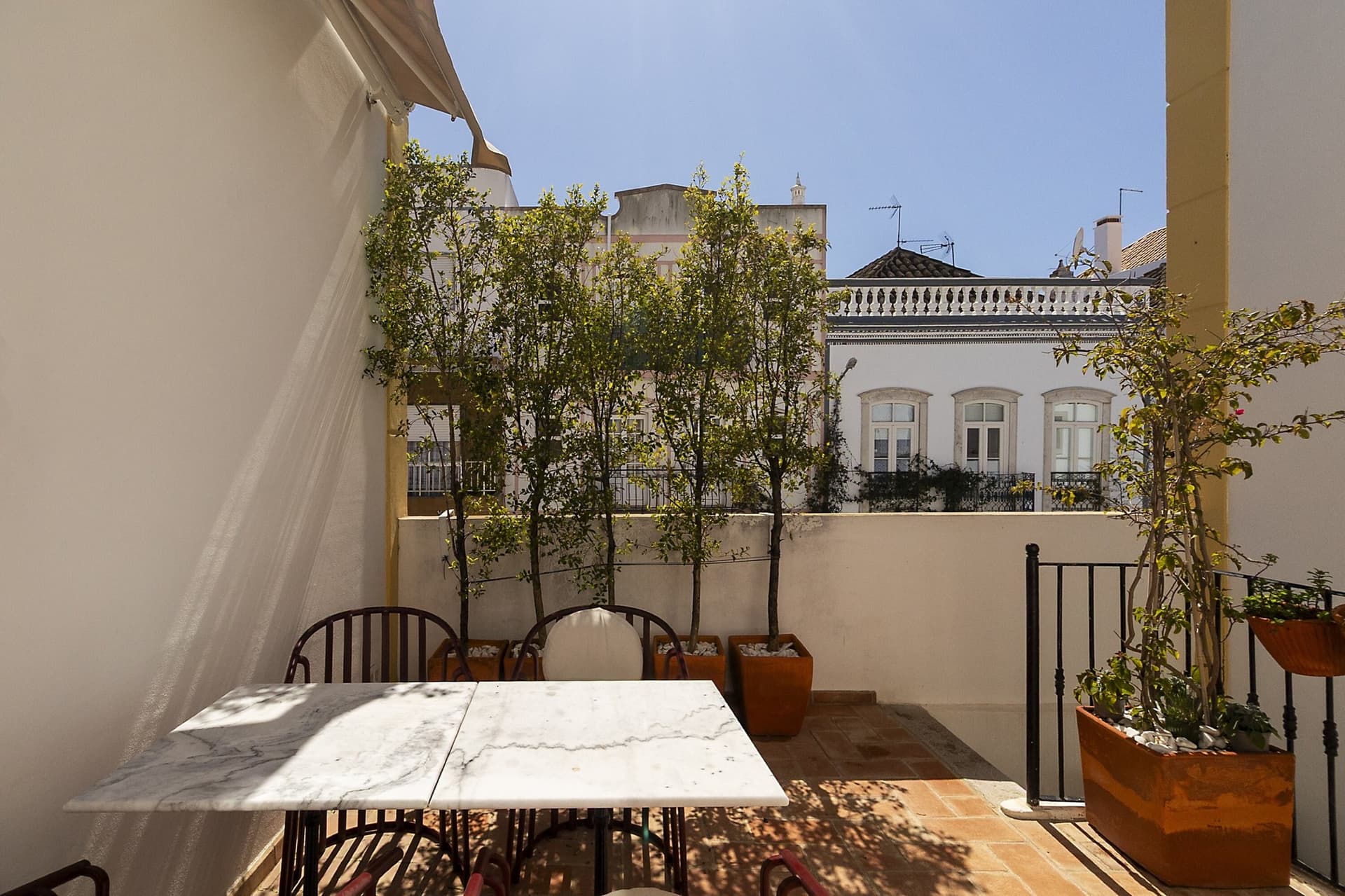 Restored Early 20th Century Manor House In Tavira Center 2
