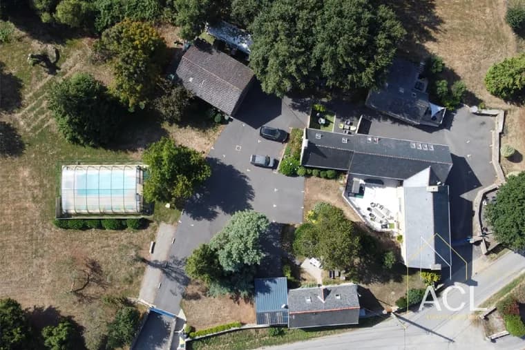 Charming Complex of 5 Houses With Heated Pool on 9,000 M² of Wooded Land