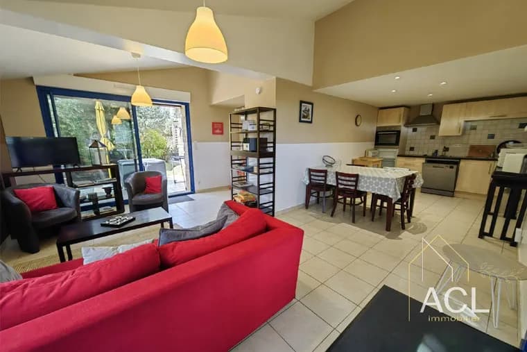 Charming Complex of 5 Houses With Heated Pool on 9,000 M² of Wooded Land 5