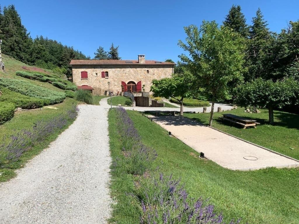 Château With Guesthouse And Sauna In A Serene Setting 3