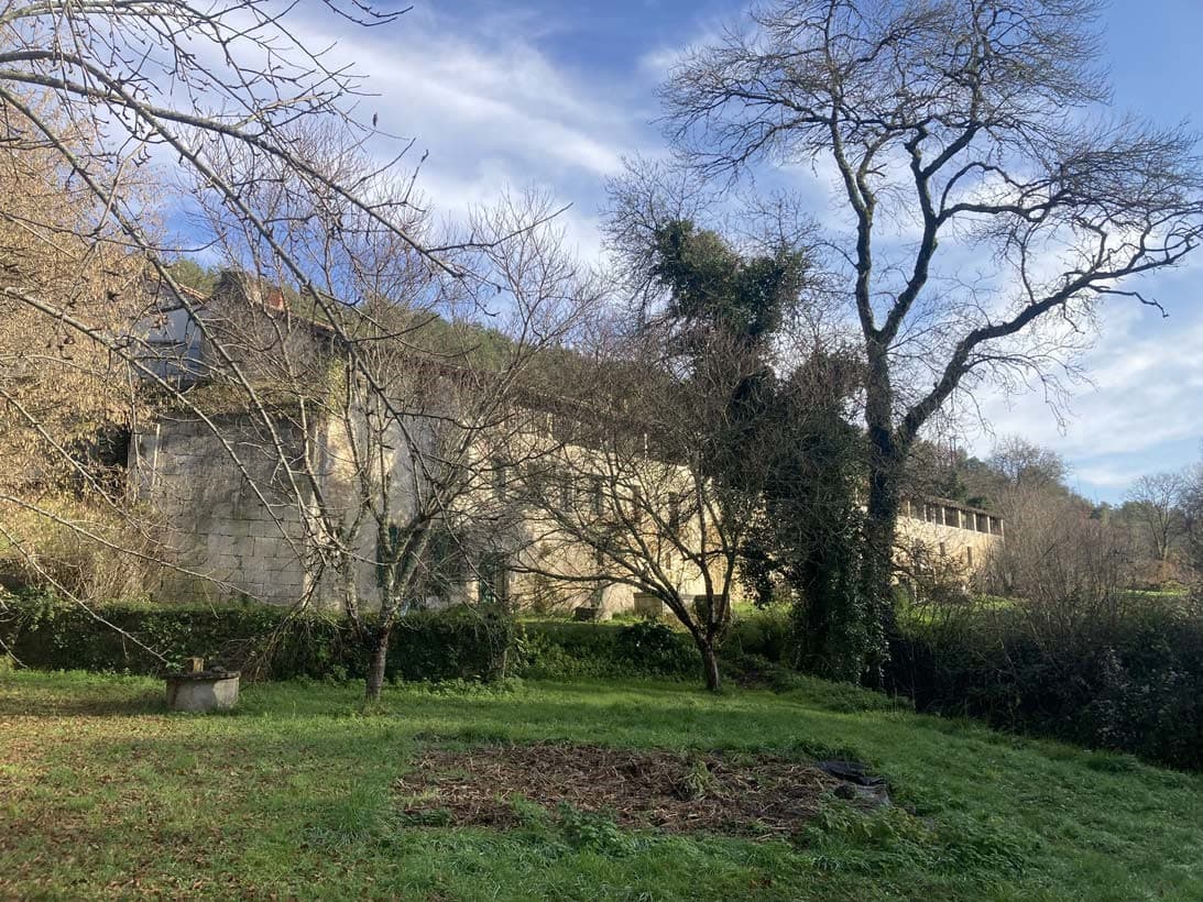 Historic Castle with 2 Bedrooms and Terrace 3