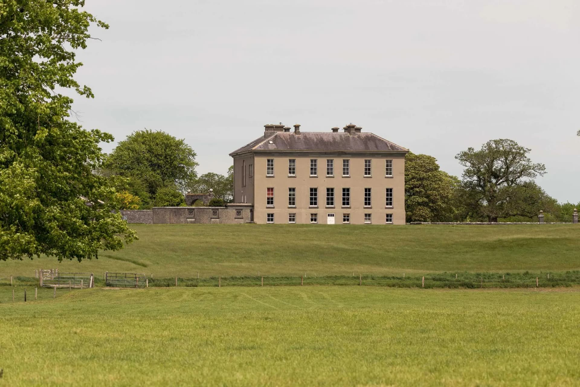 Sopwell Hall: A Grand Georgian Country Home With Killaleigh Castle