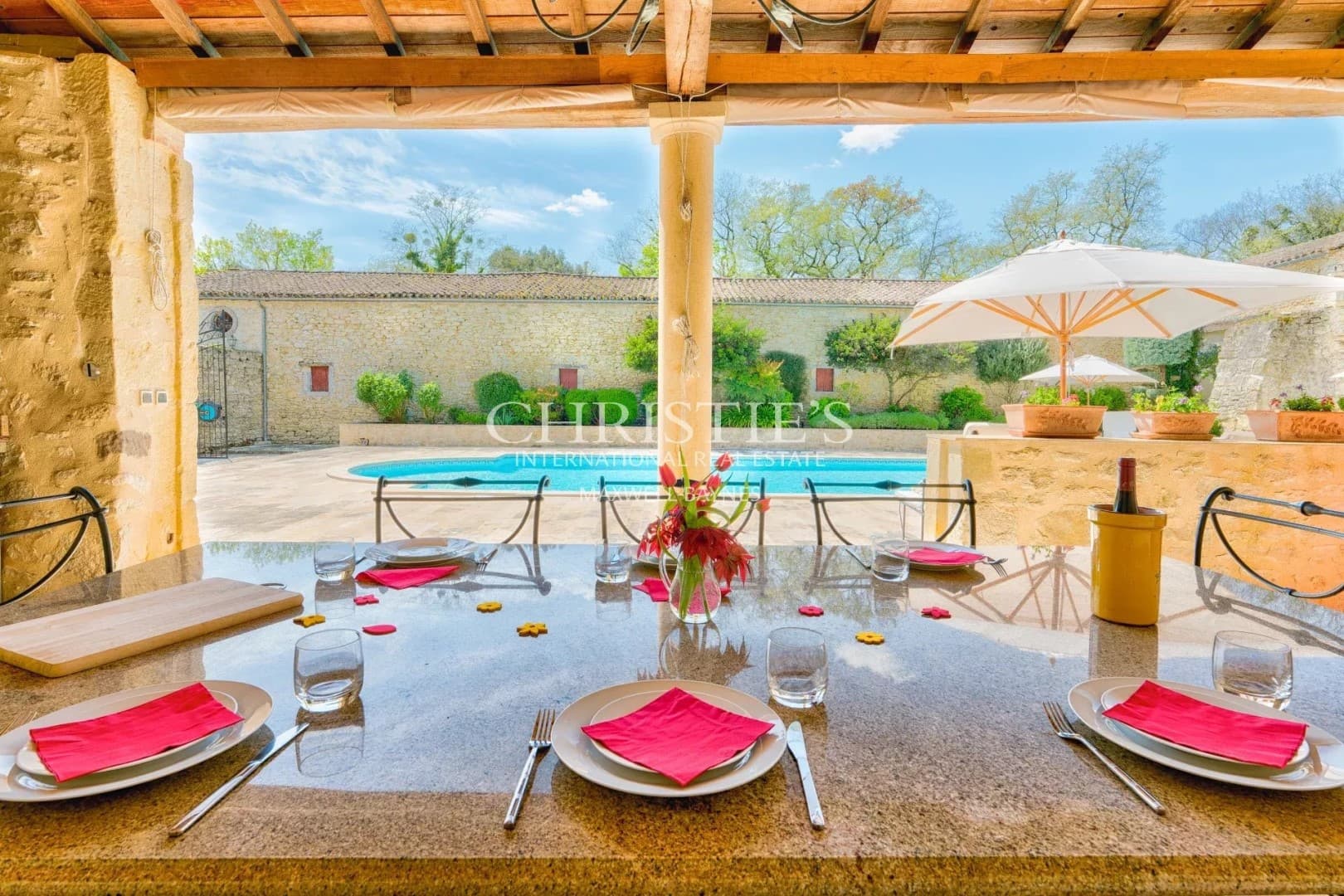 Magnificent Château With Panoramic Views And Extensive Grounds 3