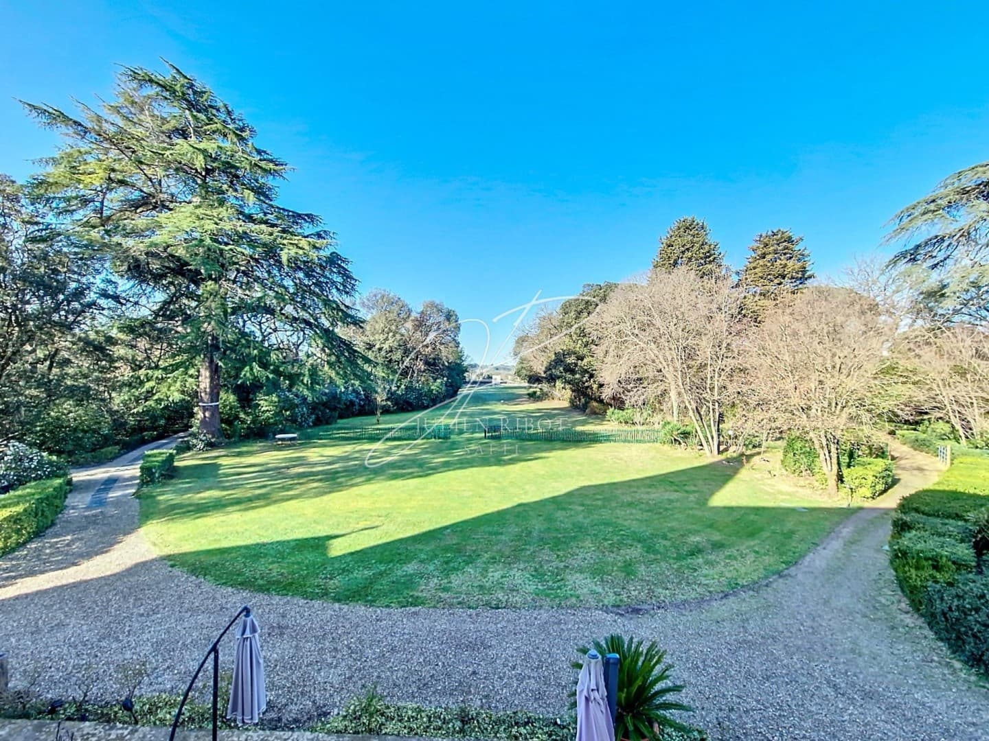 Meticulously Restored 17th Century Château with Pool and Eco-Lodges 5