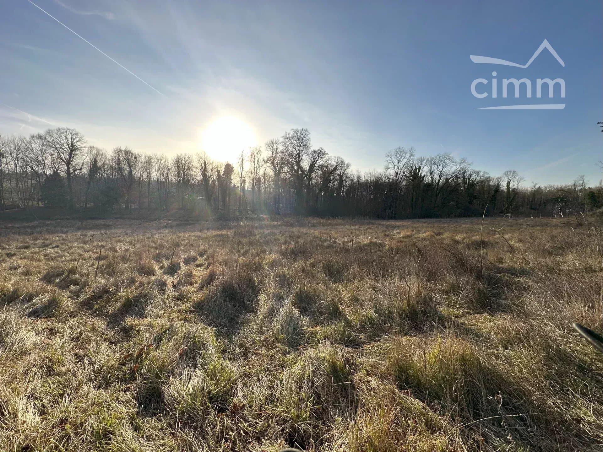 Restoration Opportunity at Gouvernes Castle on 14 Hectares 4