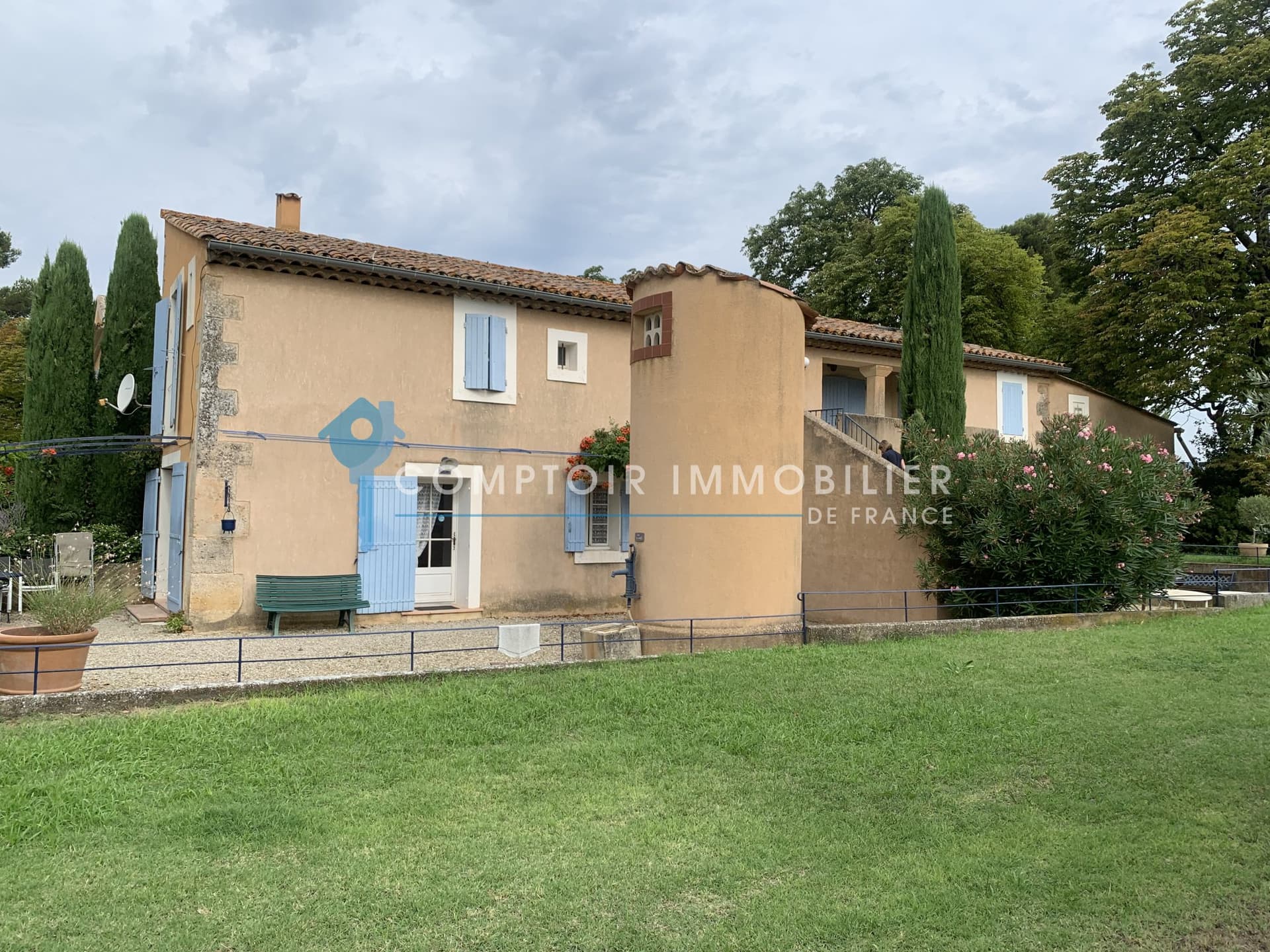 Charming 18th Century Bastide With Extensive Agricultural Land 5
