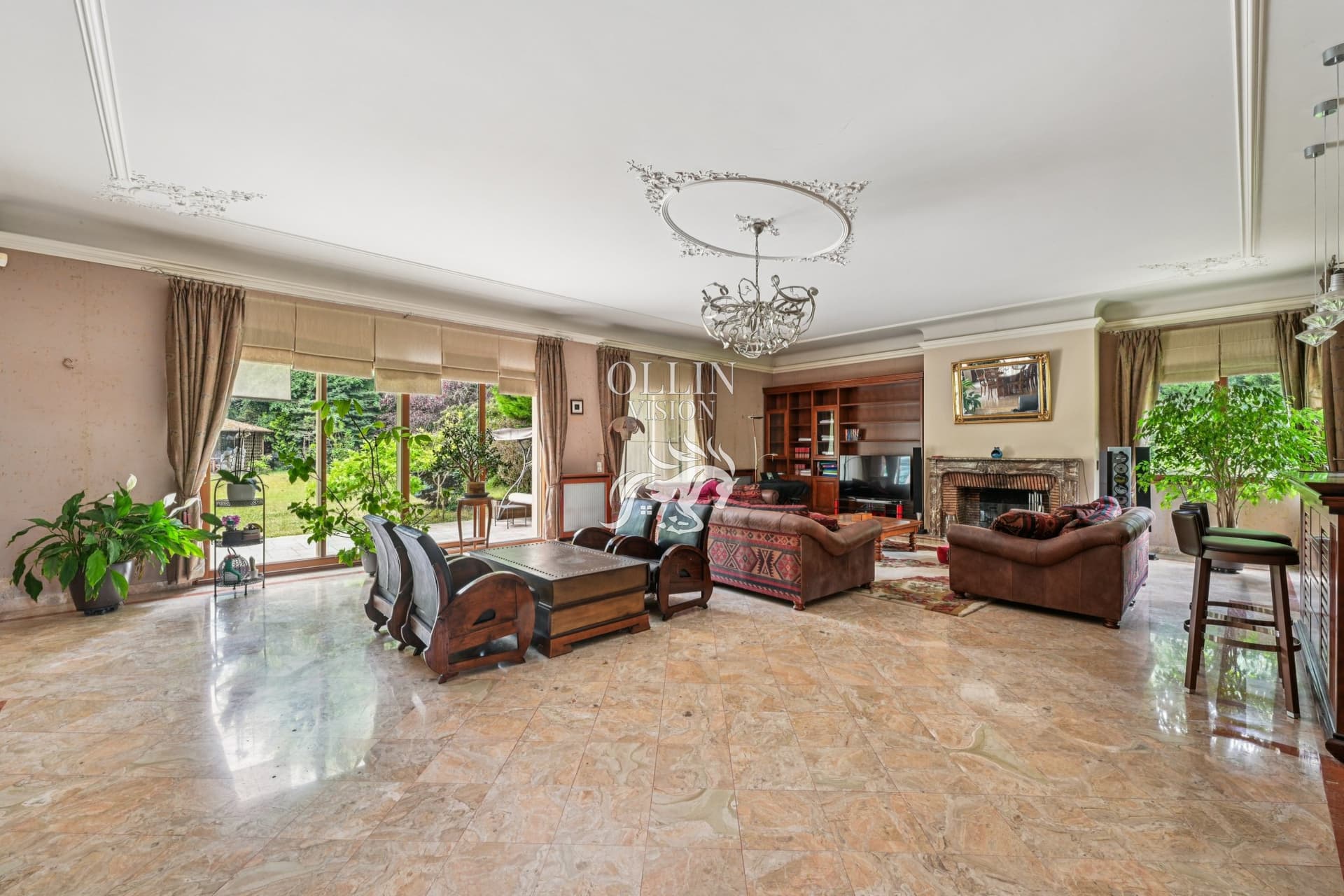 Exceptional Residence with Pool and Tennis Court Near Paris 3