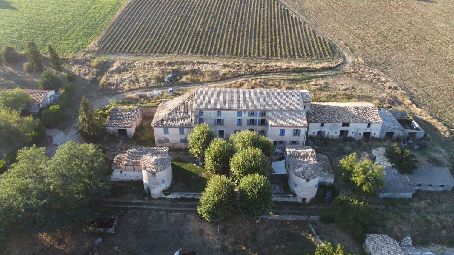 Charming 17th Century Castle With Panoramic View And Swimming Pool 3