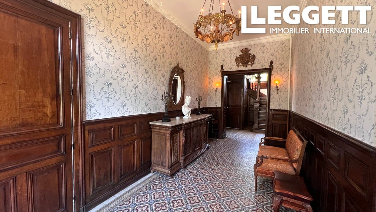 Château With Independent Apartment And Outbuildings In Peaceful Setting 5
