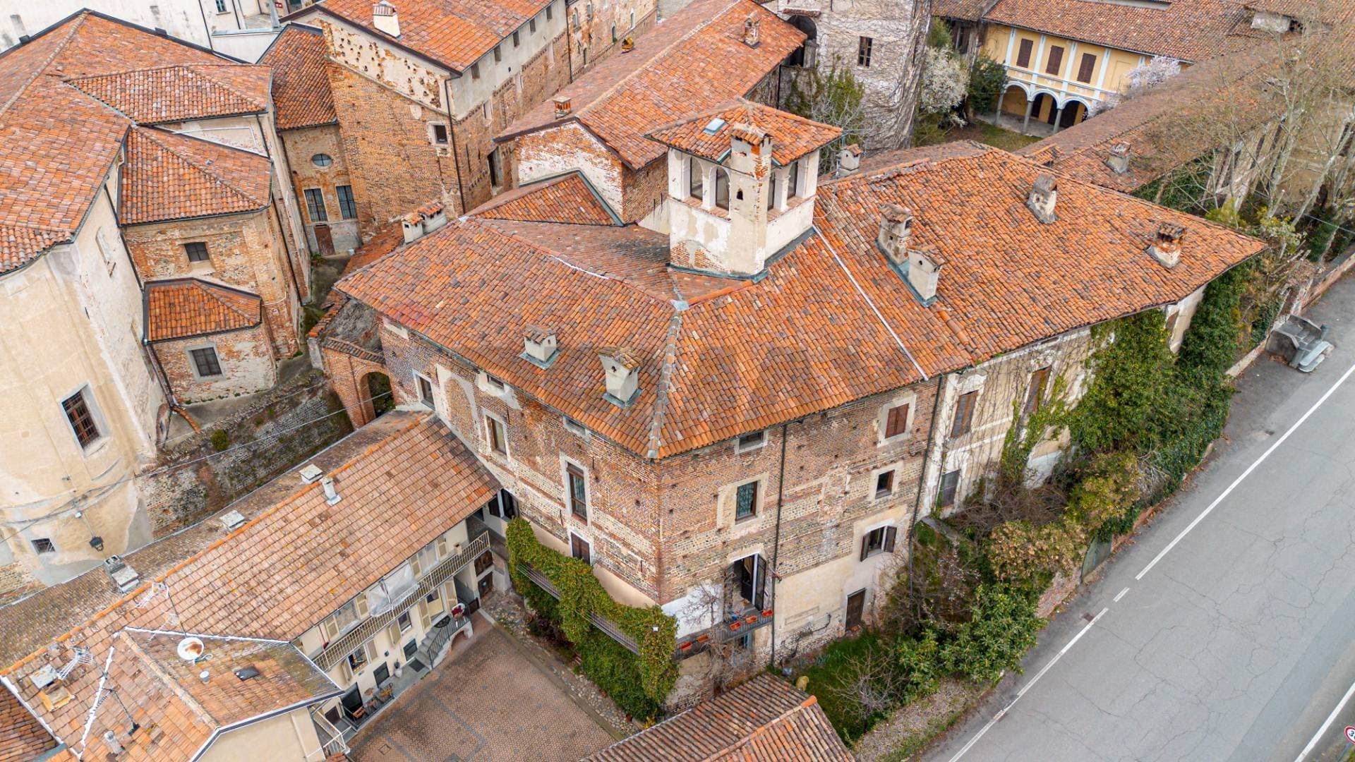 Castles for sale in Vercelli