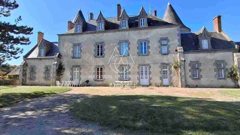 Stunning 15th-16th Century Château With 108 Hectares And Historic Dovecote