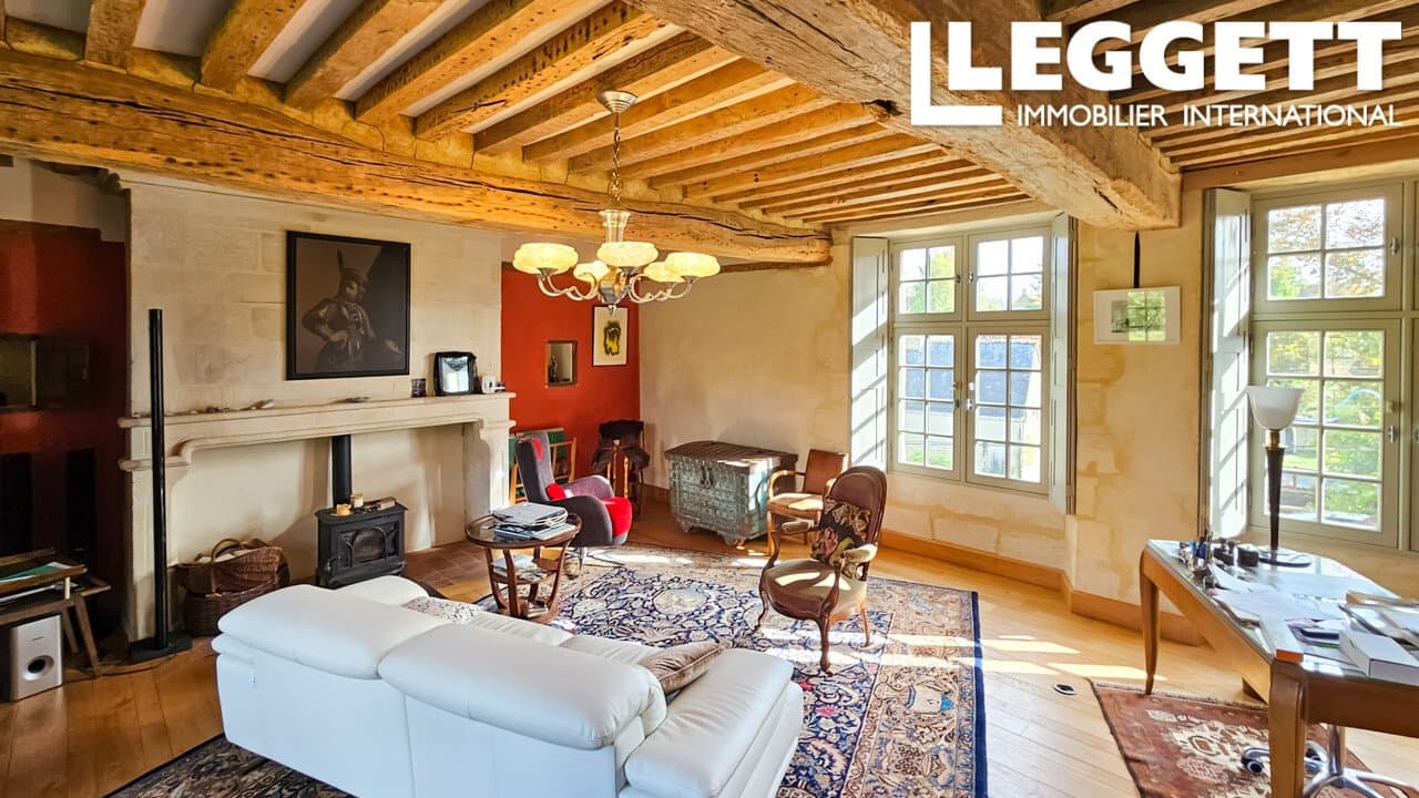 Charming 15th/16th Century Manor House With Beautiful Parklands 4