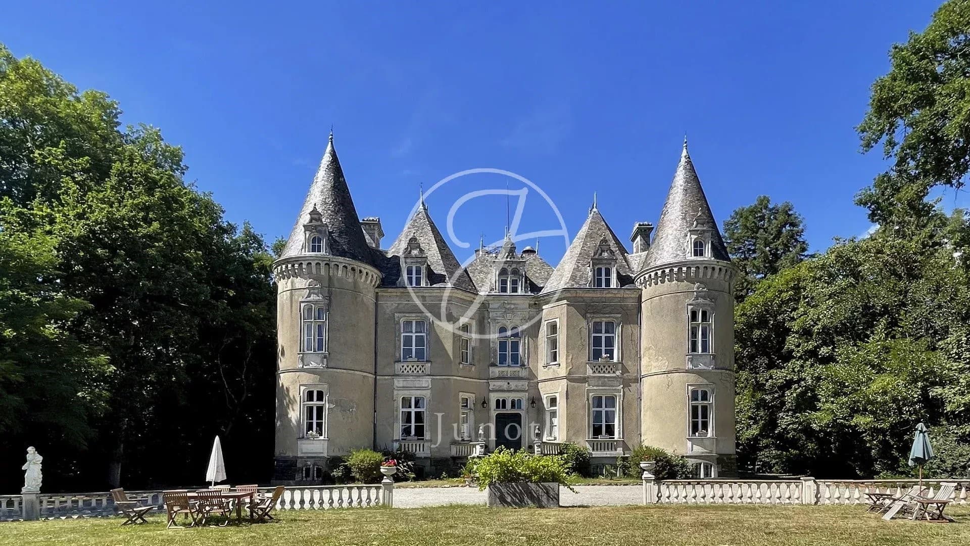 Castles for sale in Bretagne