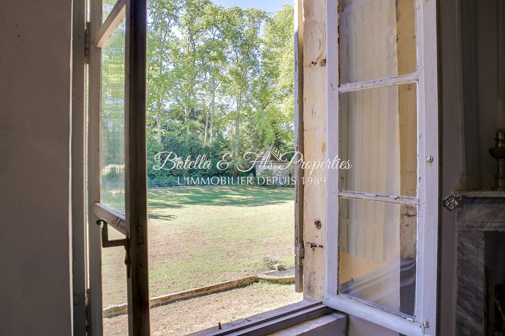 Elegant 18th Century Château on 5 Hectares with Caretaker's Cottage 3