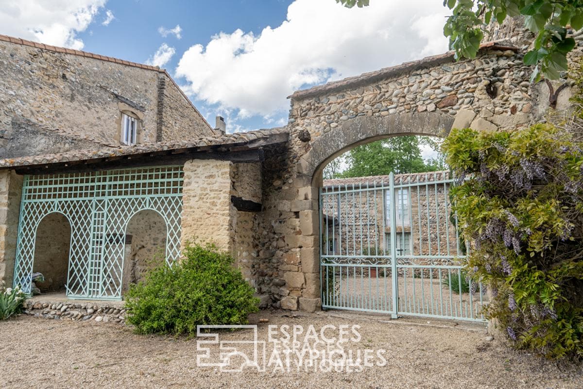 Château de Champfort 392.0 Sqm 13 Bedrooms 5