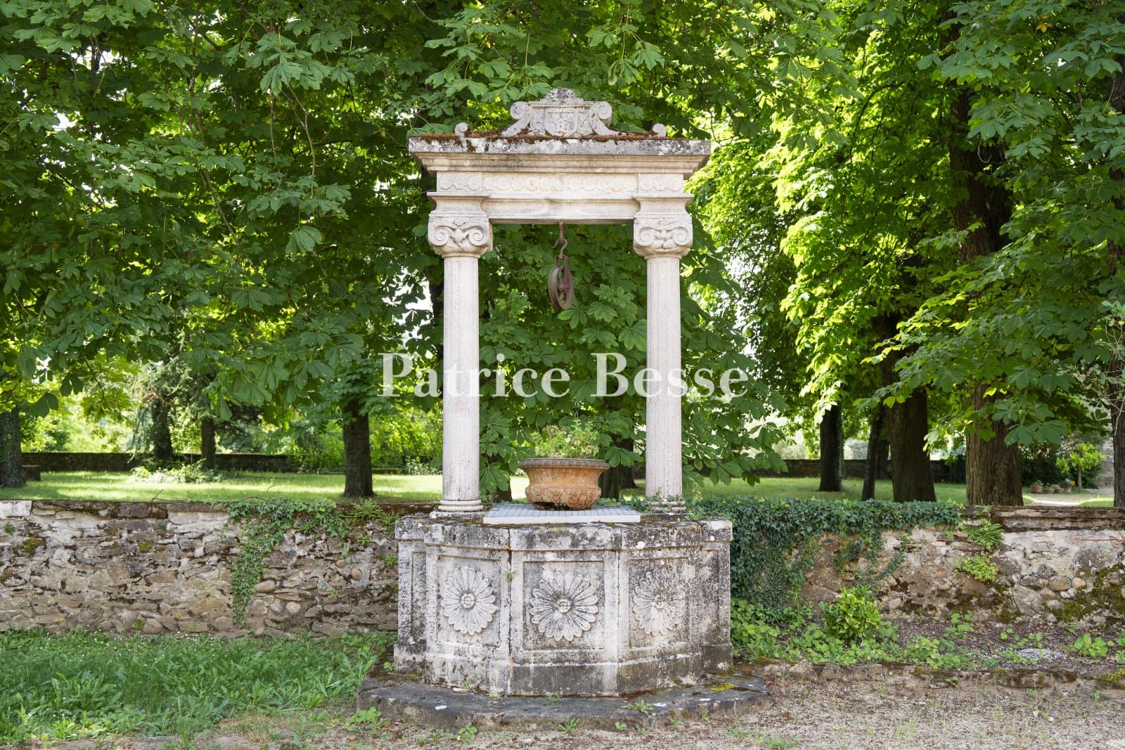 Charming Castle with Swimming Pool 3