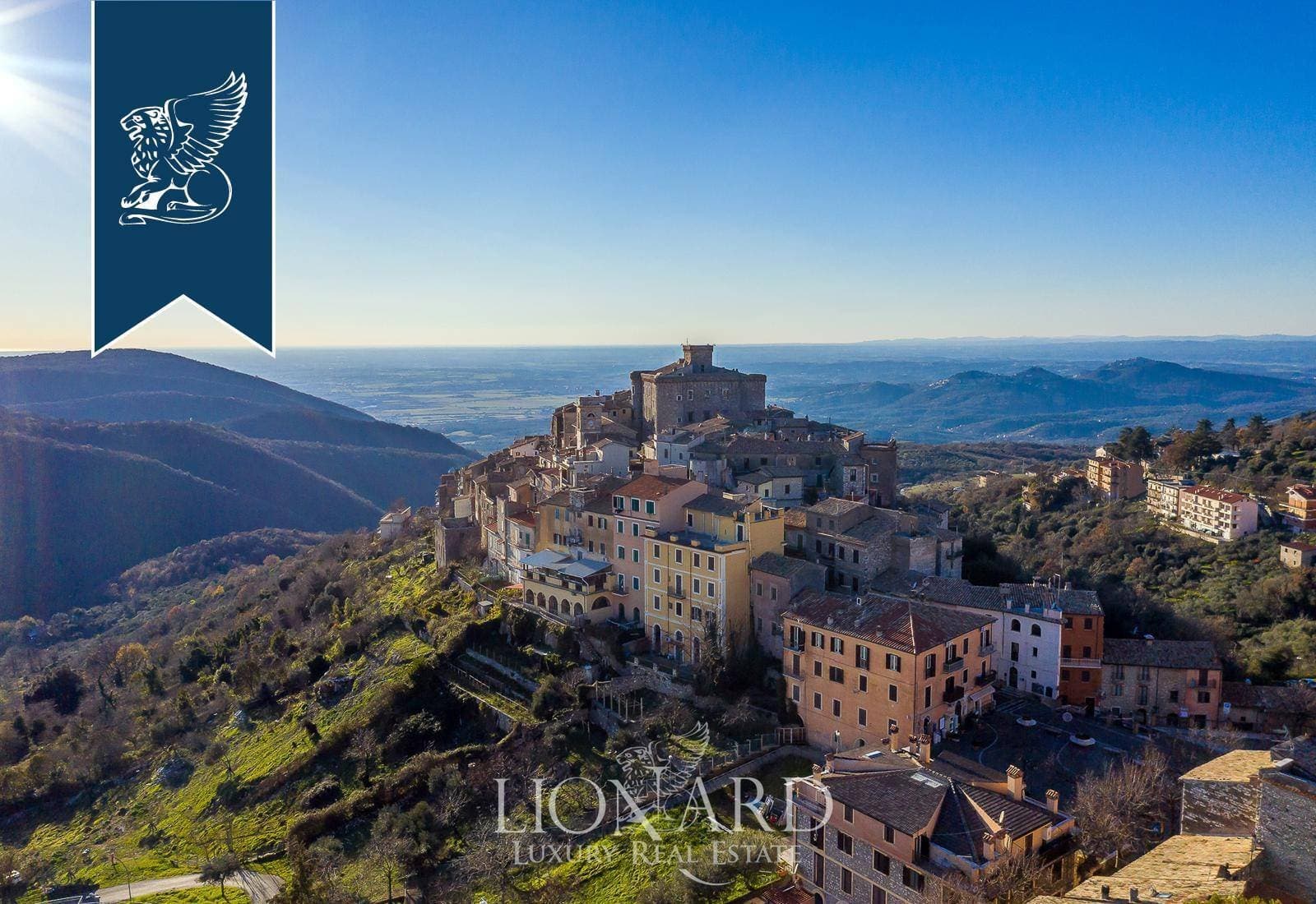 Historic Castle with Rooftop Terrace and 360° Views Near Rome 5