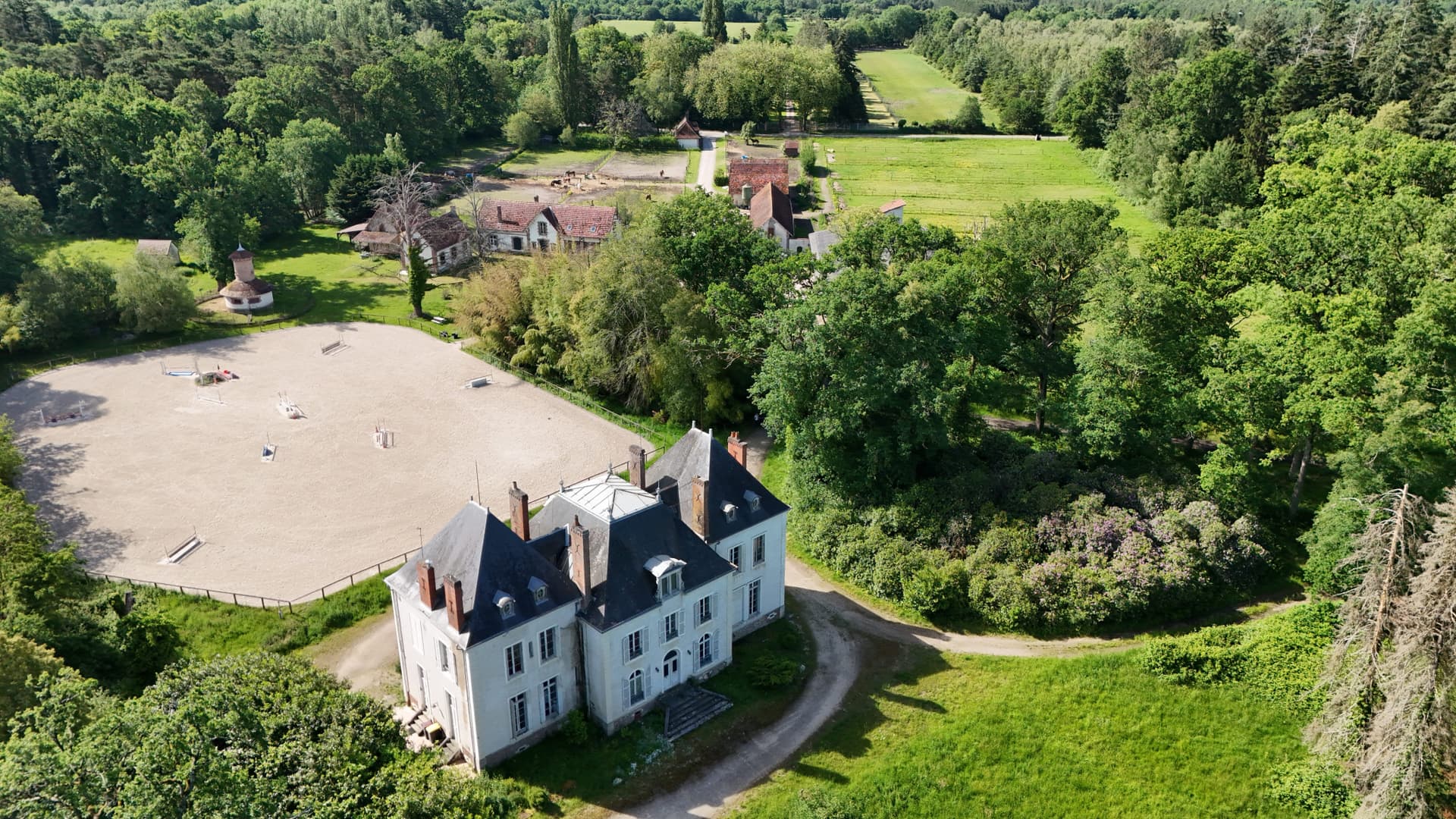 Charming 1900 Castle With 7 Bedrooms 5