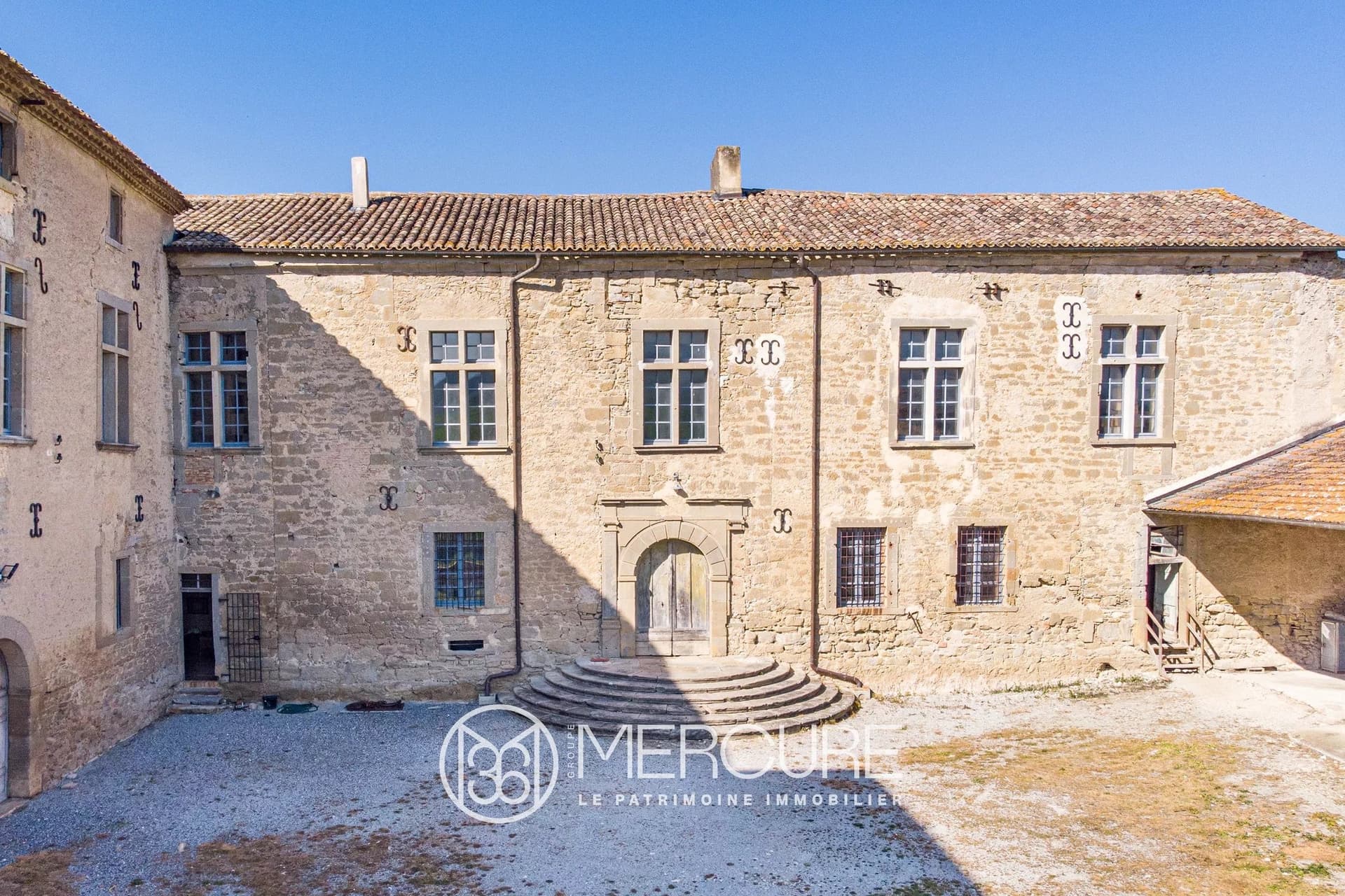 Magnificent 15th Century Château With Heated Indoor Pool
