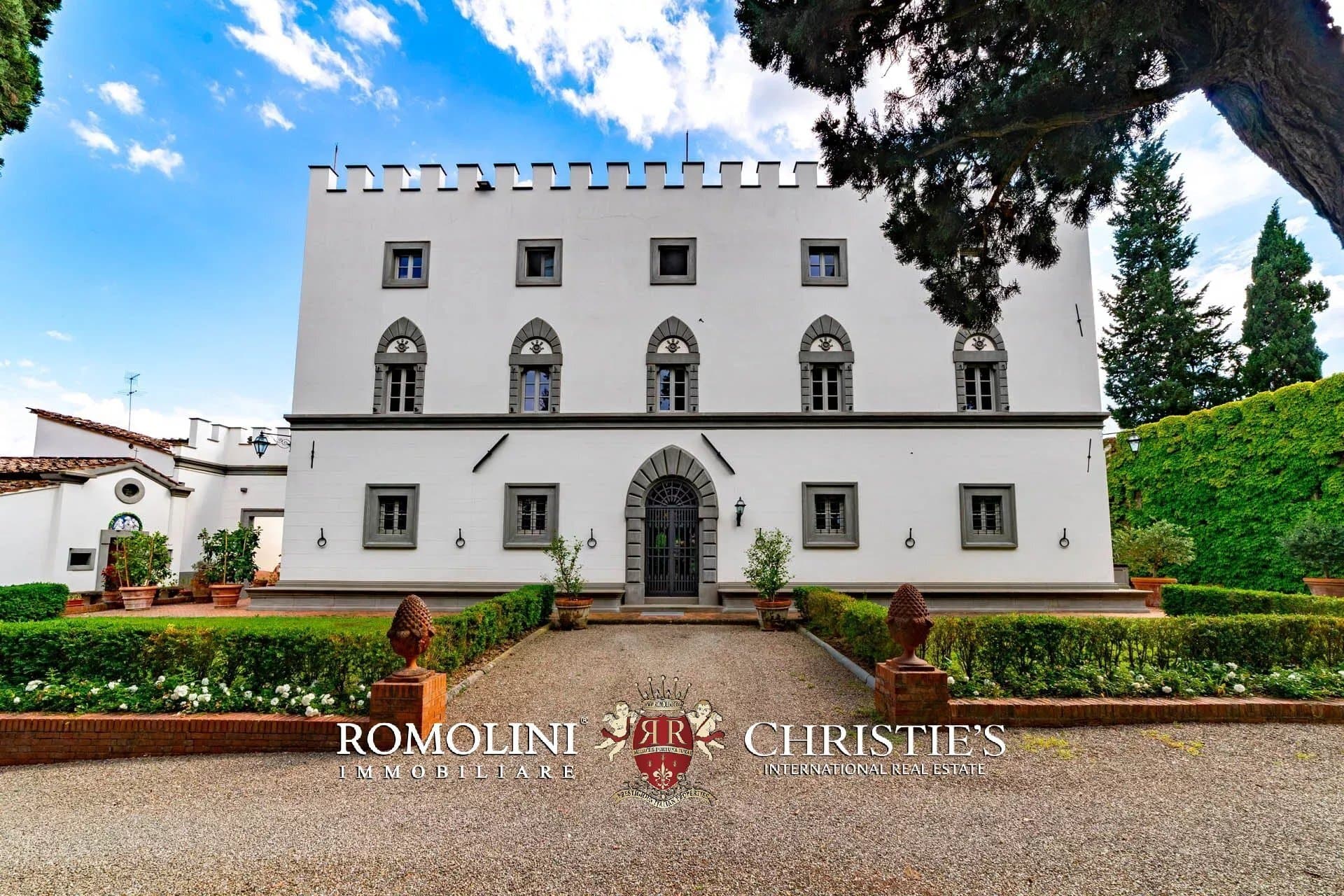 Historic Villa With Vineyard And Olive Grove Near Florence 2