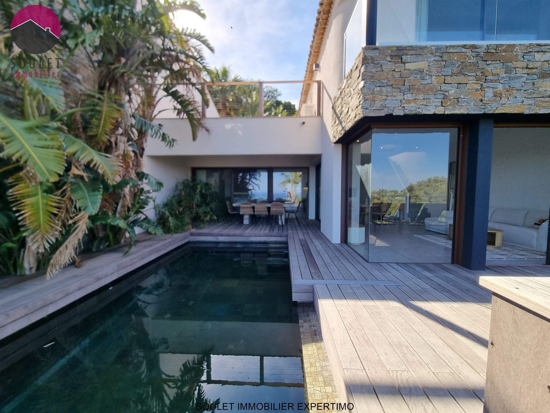Exclusive Property With Sea View and Two Independent Villas 4