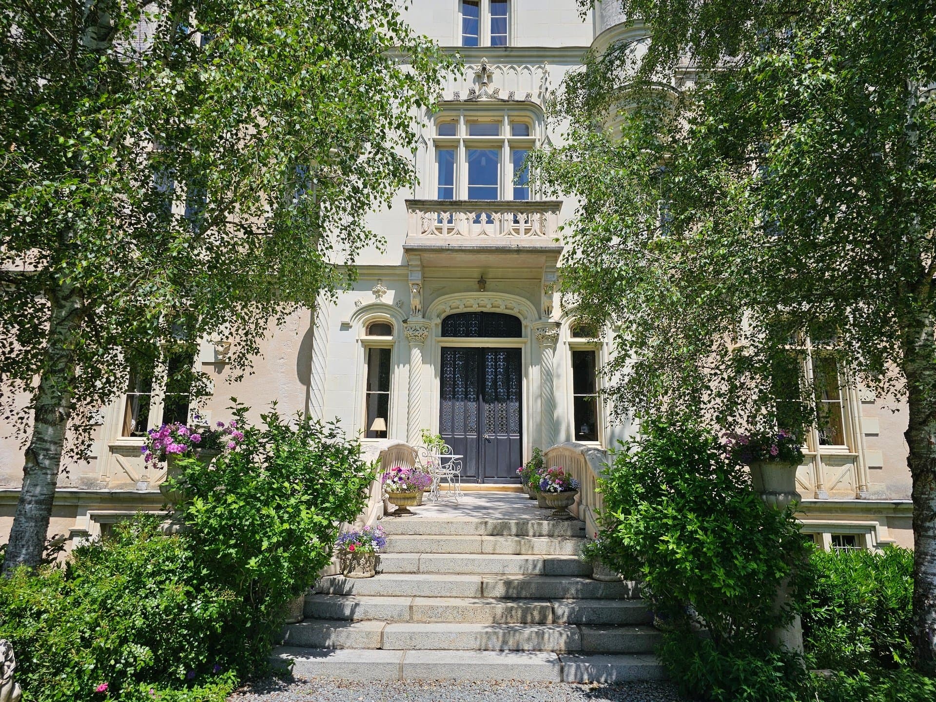 Exceptional 19th Century Château With Private Lake, Golf Course, And Swimming Pool 2