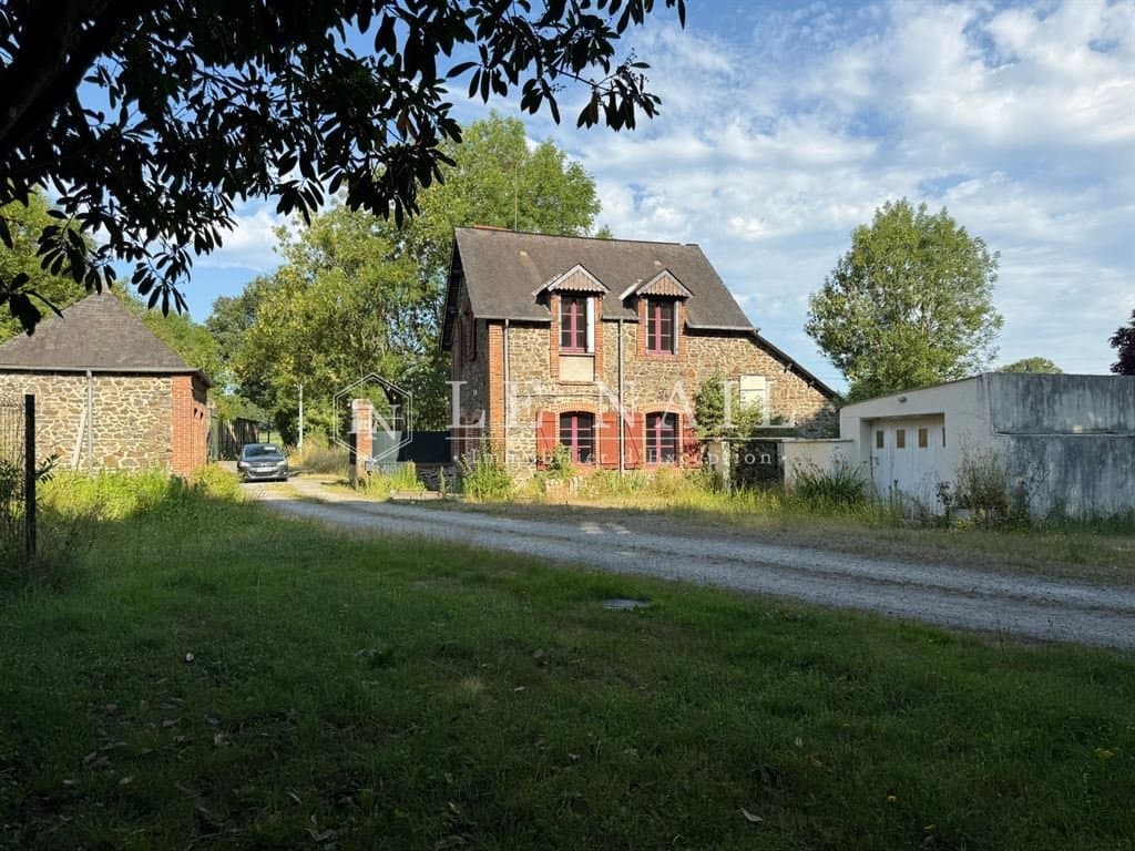 Neo-Medieval Château With Caretaker's Cottage Set In 13 Acres 3