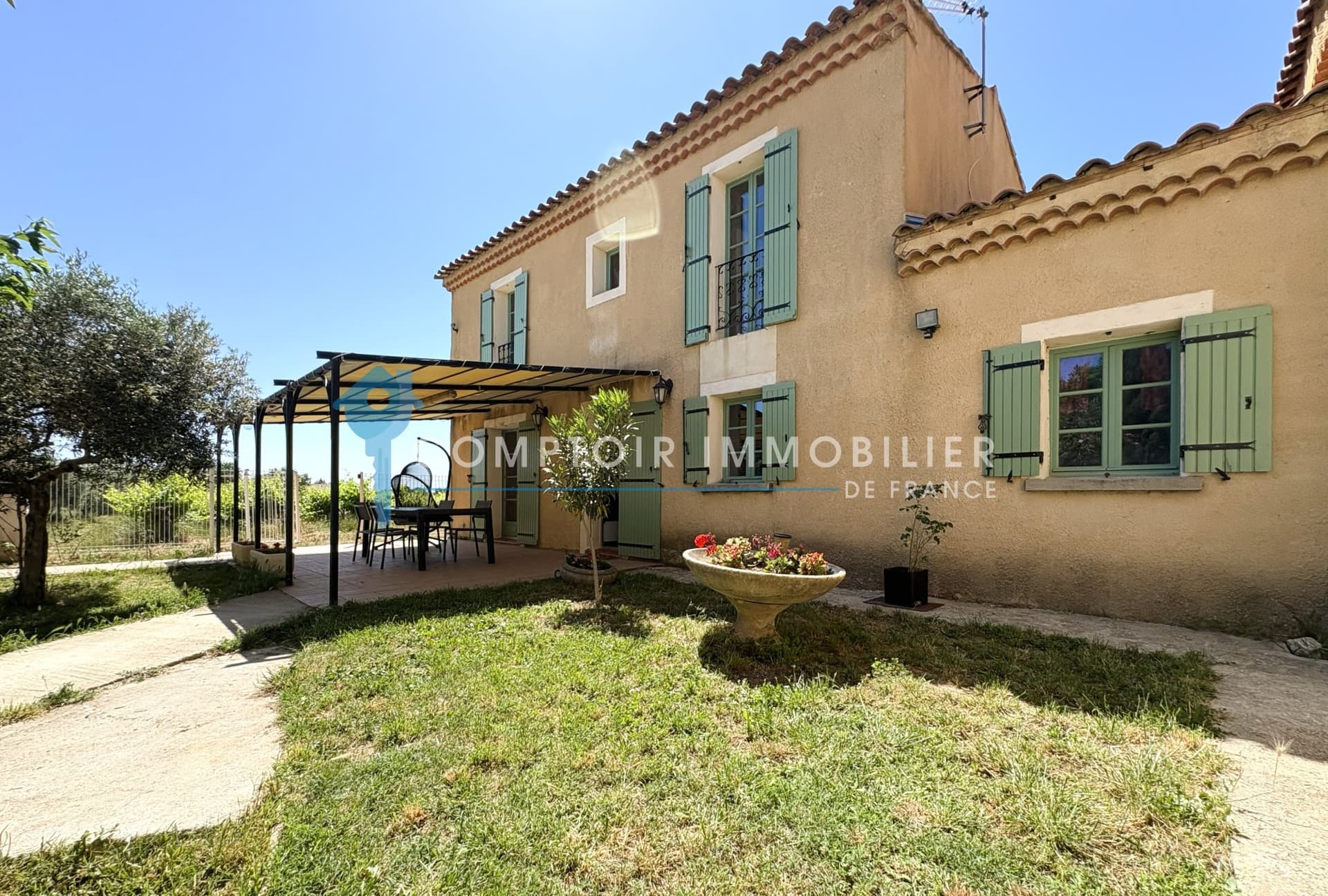 Property Complex With Panoramic Views And Multiple Buildings 3