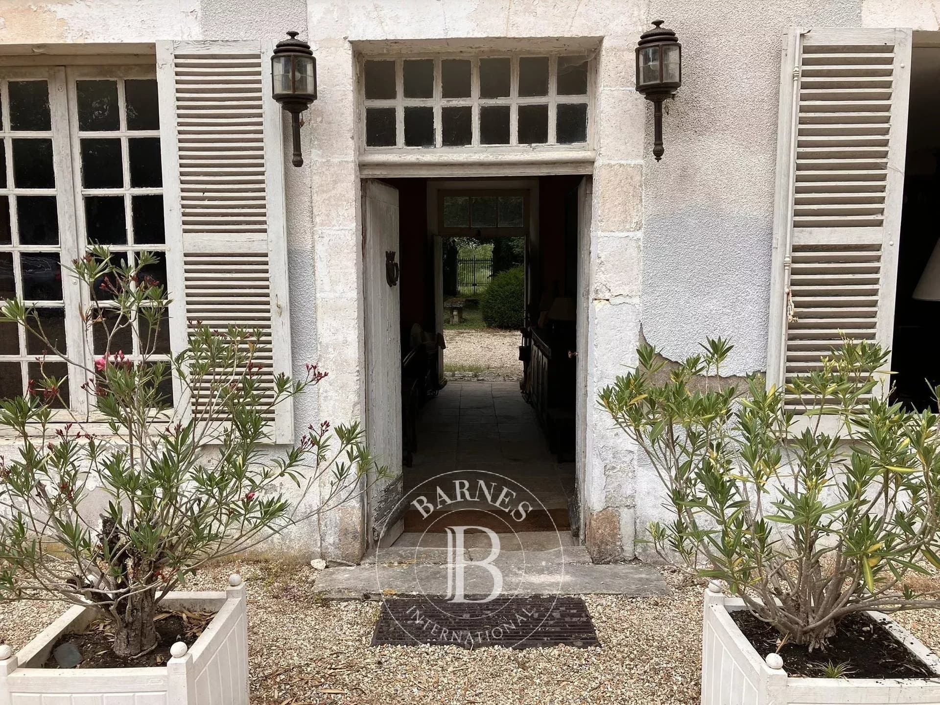 Exclusive Manor House With Garden And Outbuildings Near Bourges 2