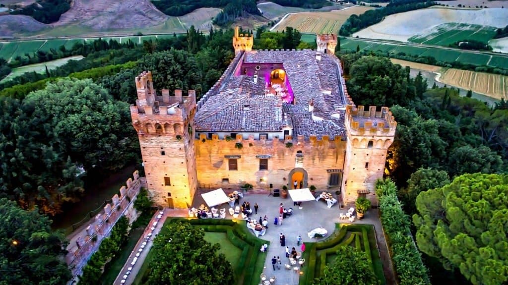 Castello Molineto: A Historic Tuscan Castle Estate With Extensive Land 2