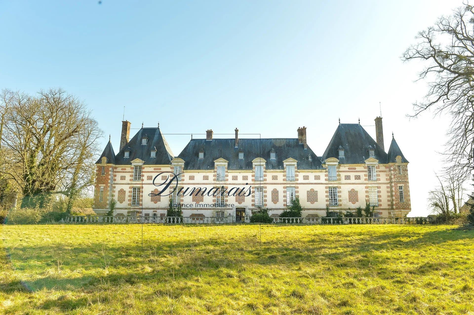 17th Century Castle Set Within A 21 Hectare Park